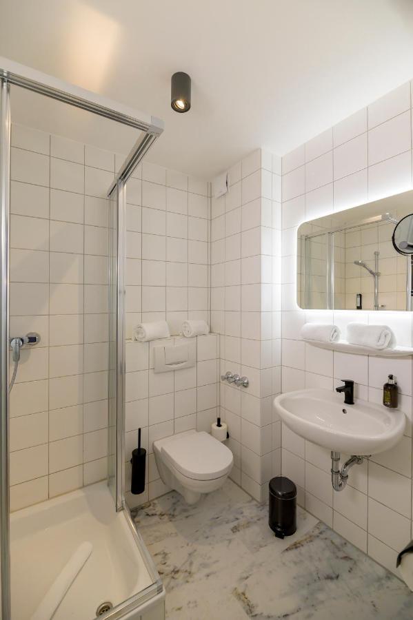 Nikii City Hotel Leverkusen Ngoại thất bức ảnh